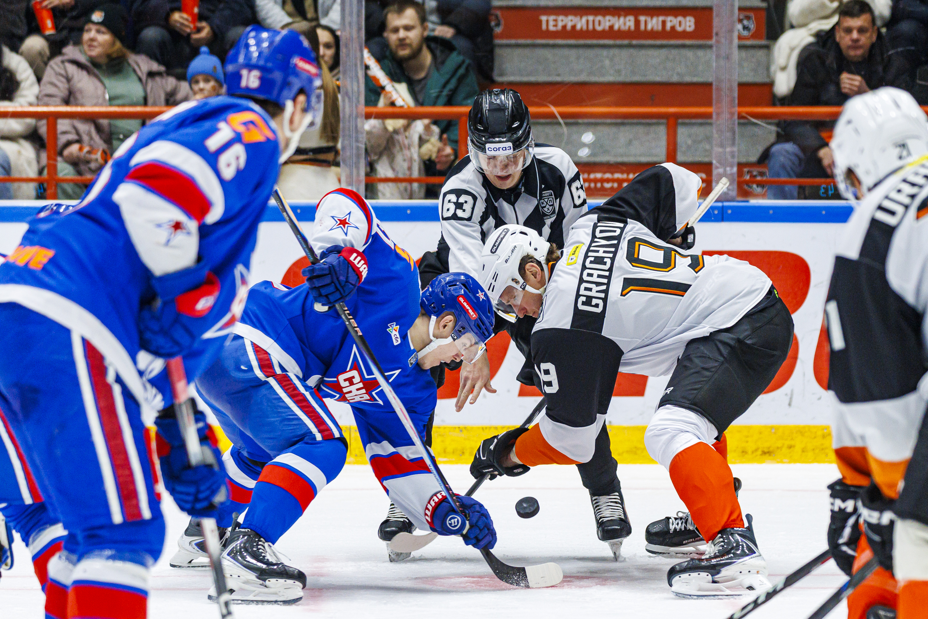 Камбэк от «Амура»